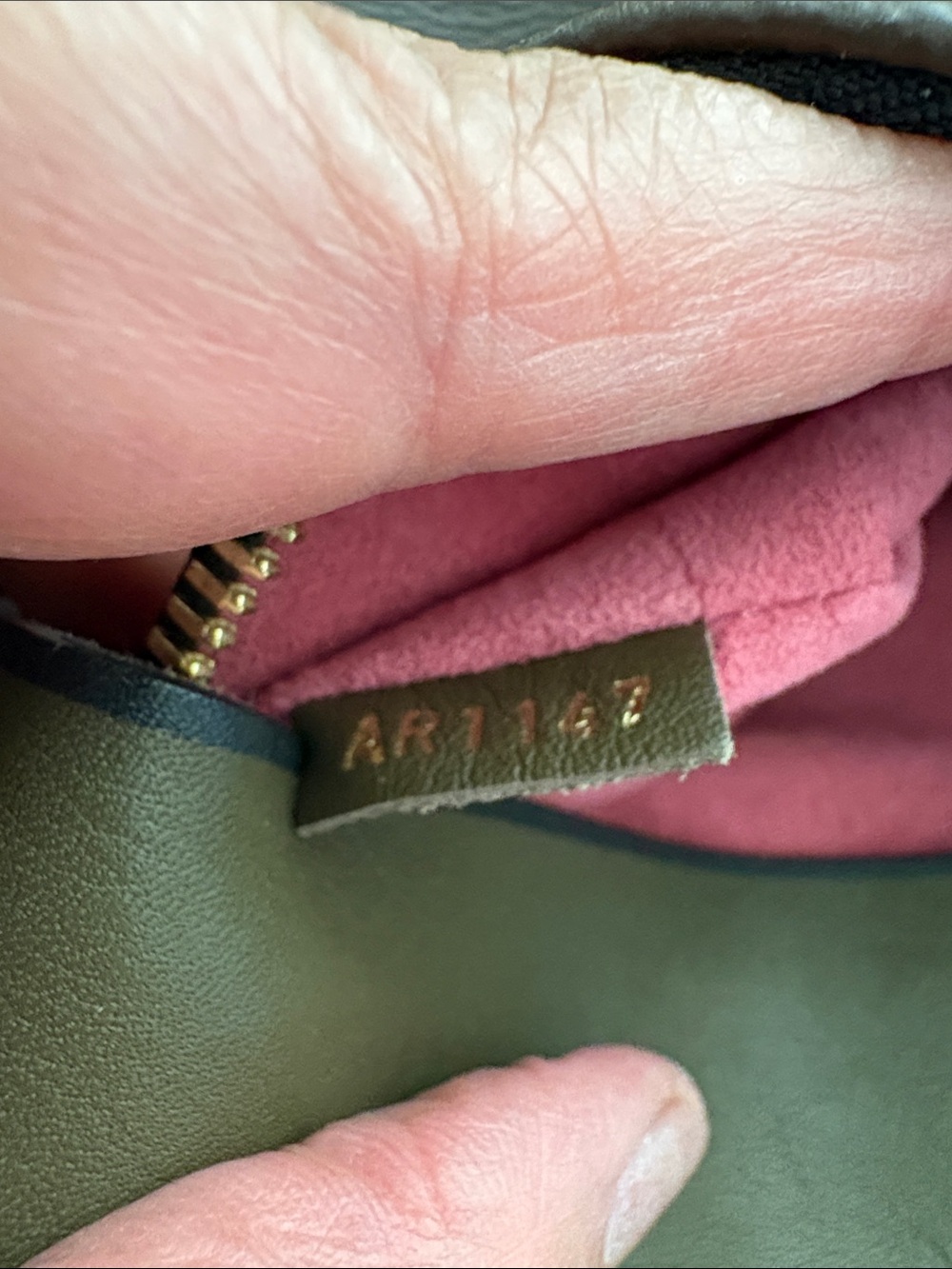 Authentic Monogram Tuileries Besace Purse - Picture 11 of 12